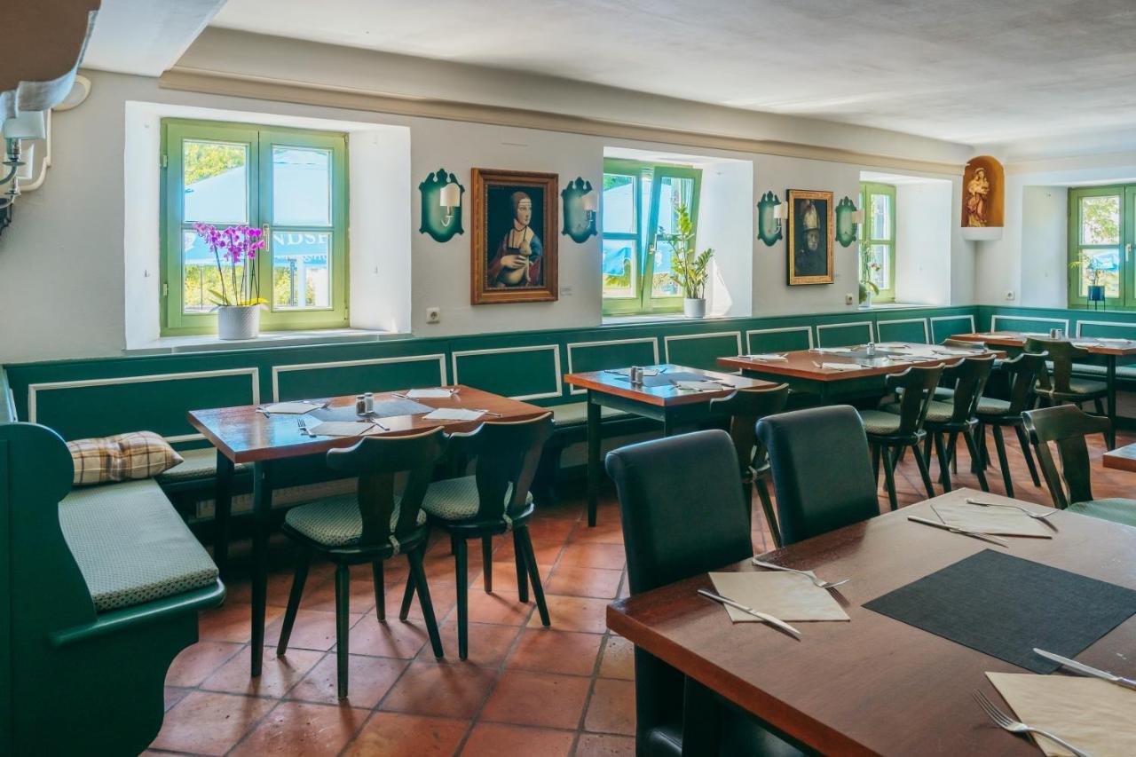 Belvedere Hotel-Restaurant Eching  外观 照片